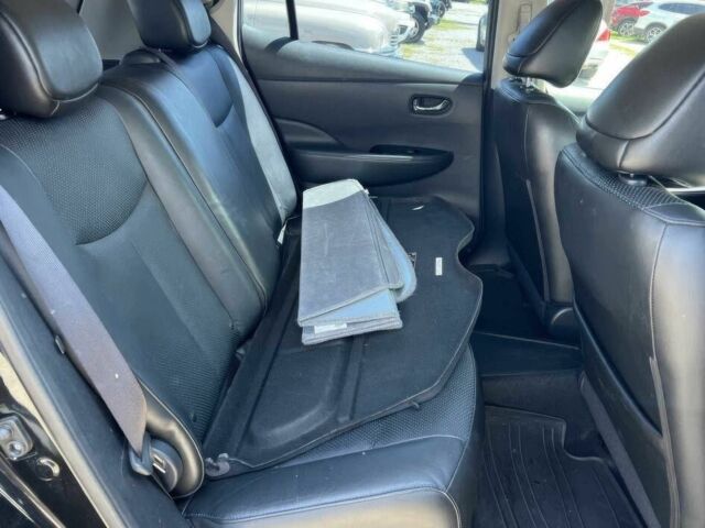 Черный Ниссан Лиф, объемом двигателя 0 л и пробегом 70 тыс. км за 5000 $, фото 12 на Automoto.ua