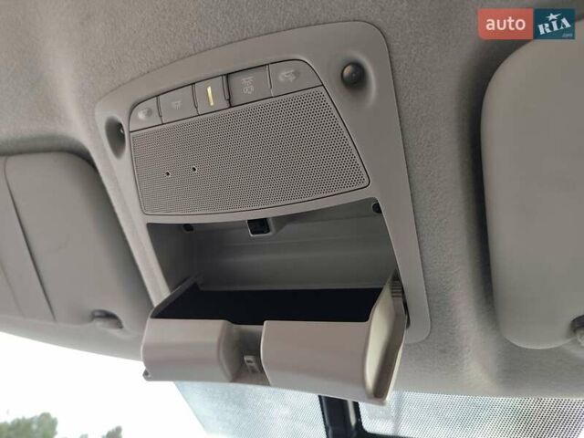 Чорний Ніссан Ліф, об'ємом двигуна 0 л та пробігом 120 тис. км за 6499 $, фото 74 на Automoto.ua