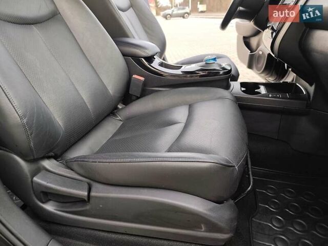 Чорний Ніссан Ліф, об'ємом двигуна 0 л та пробігом 120 тис. км за 6499 $, фото 65 на Automoto.ua