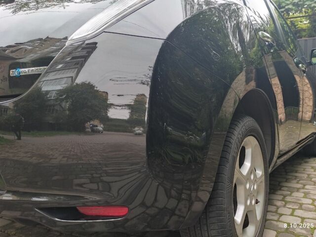 Черный Ниссан Лиф, объемом двигателя 0 л и пробегом 134 тыс. км за 6500 $, фото 13 на Automoto.ua