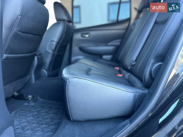 Чорний Ніссан Ліф, об'ємом двигуна 0 л та пробігом 164 тис. км за 8500 $, фото 37 на Automoto.ua