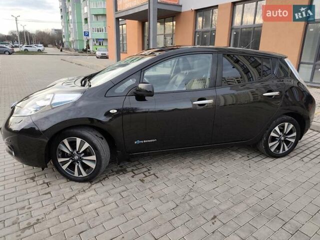 Чорний Ніссан Ліф, об'ємом двигуна 0 л та пробігом 120 тис. км за 6499 $, фото 14 на Automoto.ua