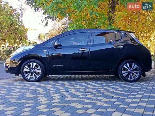 Чорний Ніссан Ліф, об'ємом двигуна 0 л та пробігом 70 тис. км за 7500 $, фото 29 на Automoto.ua