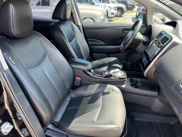 Чорний Ніссан Ліф, об'ємом двигуна 0 л та пробігом 78 тис. км за 5000 $, фото 12 на Automoto.ua