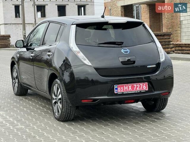 Черный Ниссан Лиф, объемом двигателя 0 л и пробегом 128 тыс. км за 6850 $, фото 5 на Automoto.ua