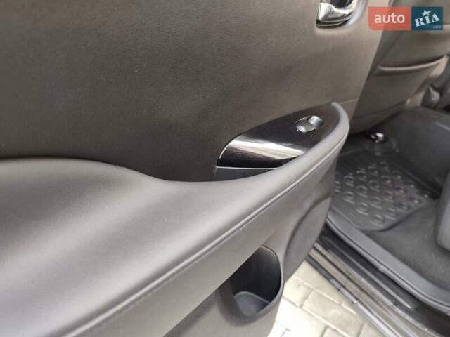 Чорний Ніссан Ліф, об'ємом двигуна 0 л та пробігом 120 тис. км за 6499 $, фото 46 на Automoto.ua