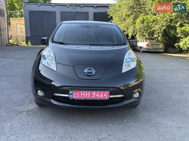 Черный Ниссан Лиф, объемом двигателя 0 л и пробегом 97 тыс. км за 7850 $, фото 2 на Automoto.ua