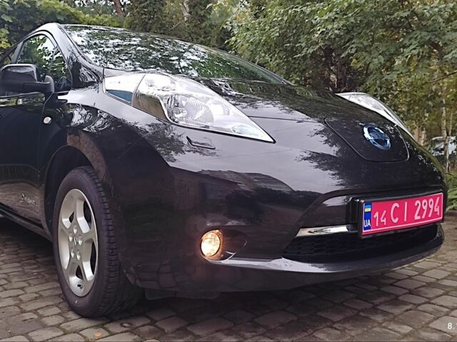 Черный Ниссан Лиф, объемом двигателя 0 л и пробегом 134 тыс. км за 6500 $, фото 8 на Automoto.ua