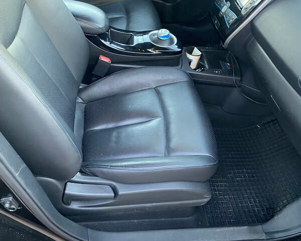 Черный Ниссан Лиф, объемом двигателя 0 л и пробегом 90 тыс. км за 7990 $, фото 7 на Automoto.ua