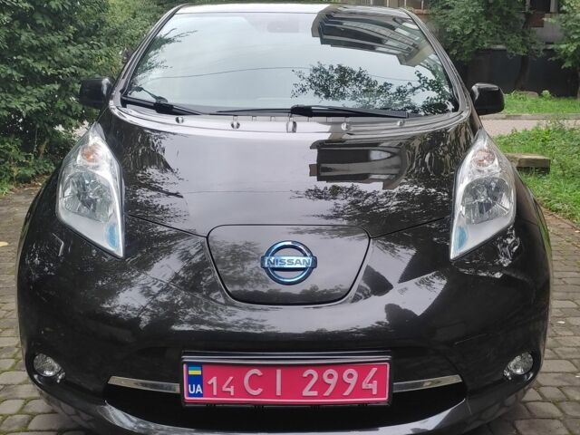 Черный Ниссан Лиф, объемом двигателя 0 л и пробегом 134 тыс. км за 6500 $, фото 1 на Automoto.ua