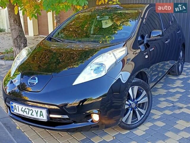 Чорний Ніссан Ліф, об'ємом двигуна 0 л та пробігом 70 тис. км за 7500 $, фото 40 на Automoto.ua