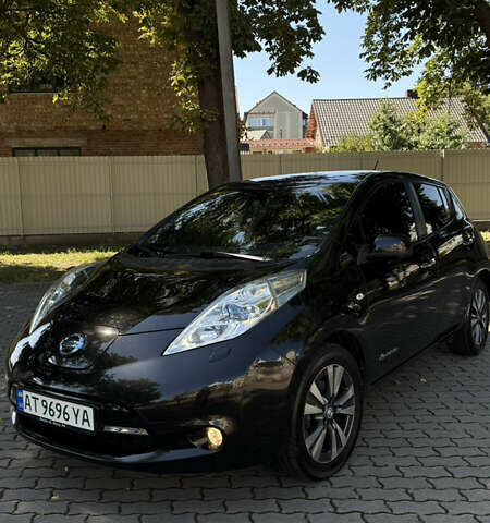 Черный Ниссан Лиф, объемом двигателя 0 л и пробегом 133 тыс. км за 8500 $, фото 1 на Automoto.ua