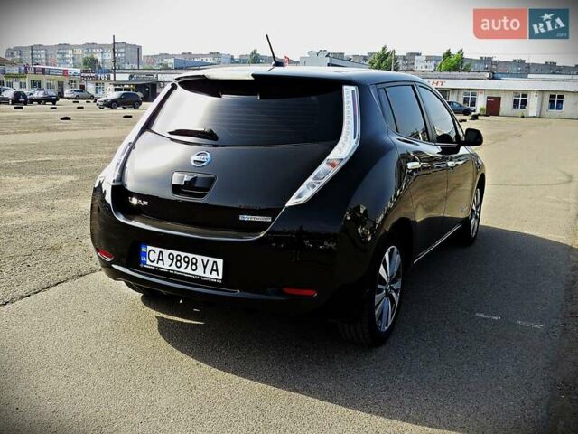 Черный Ниссан Лиф, объемом двигателя 0 л и пробегом 92 тыс. км за 9999 $, фото 2 на Automoto.ua