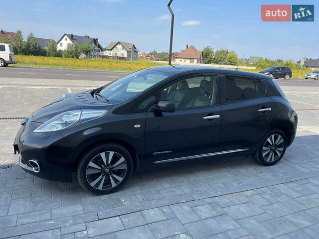 Чорний Ніссан Ліф, об'ємом двигуна 0 л та пробігом 136 тис. км за 7250 $, фото 28 на Automoto.ua