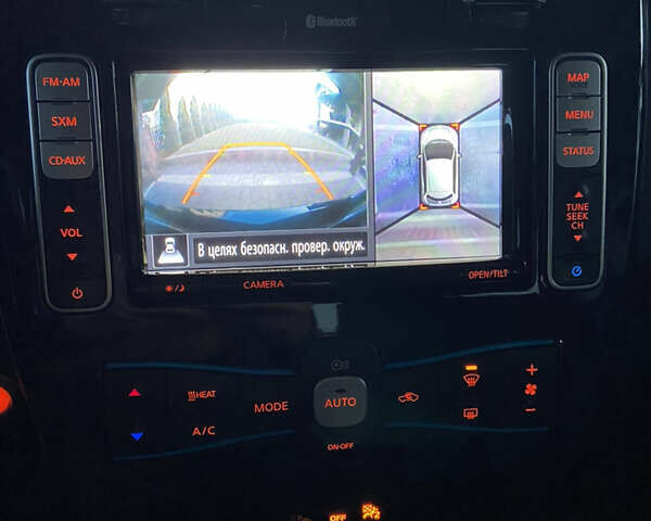 Чорний Ніссан Ліф, об'ємом двигуна 0 л та пробігом 95 тис. км за 9900 $, фото 14 на Automoto.ua