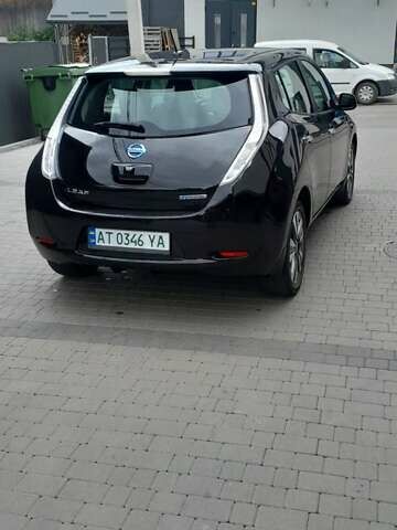 Черный Ниссан Лиф, объемом двигателя 0 л и пробегом 126 тыс. км за 8600 $, фото 3 на Automoto.ua