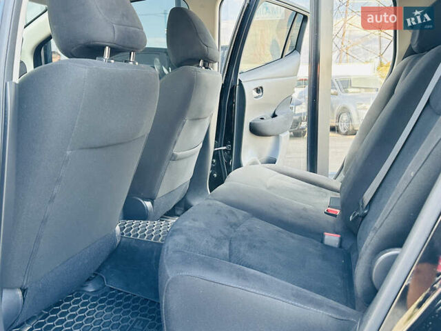 Черный Ниссан Лиф, объемом двигателя 0 л и пробегом 107 тыс. км за 8700 $, фото 28 на Automoto.ua