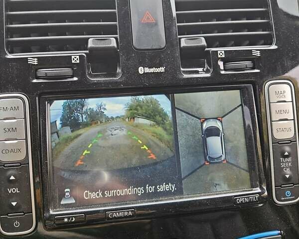 Черный Ниссан Лиф, объемом двигателя 0 л и пробегом 82 тыс. км за 7800 $, фото 3 на Automoto.ua