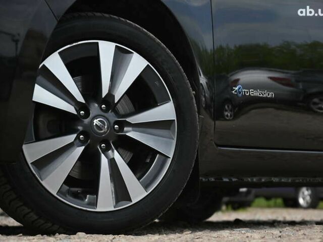 Черный Ниссан Лиф, объемом двигателя 0 л и пробегом 169 тыс. км за 7200 $, фото 7 на Automoto.ua