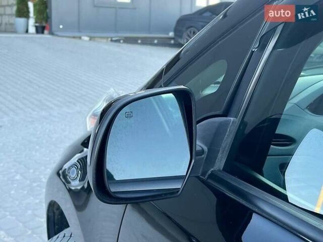 Черный Ниссан Лиф, объемом двигателя 0 л и пробегом 119 тыс. км за 7990 $, фото 12 на Automoto.ua