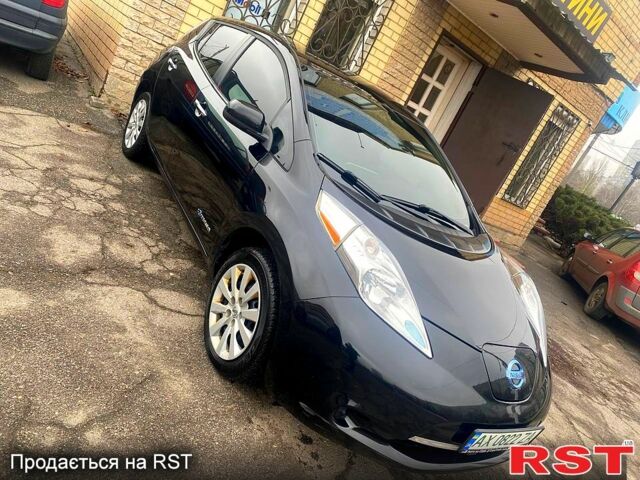 Черный Ниссан Лиф, объемом двигателя 0 л и пробегом 231 тыс. км за 5700 $, фото 2 на Automoto.ua