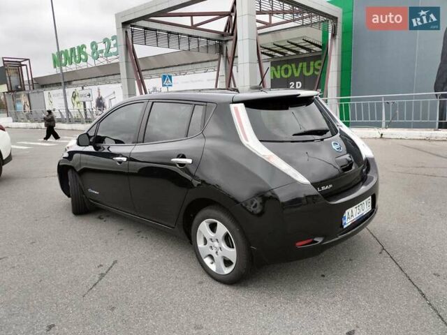Черный Ниссан Лиф, объемом двигателя 0 л и пробегом 71 тыс. км за 9000 $, фото 3 на Automoto.ua