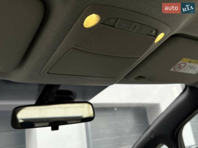 Черный Ниссан Лиф, объемом двигателя 0 л и пробегом 120 тыс. км за 6500 $, фото 48 на Automoto.ua