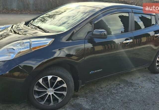 Чорний Ніссан Ліф, об'ємом двигуна 0 л та пробігом 156 тис. км за 8000 $, фото 6 на Automoto.ua