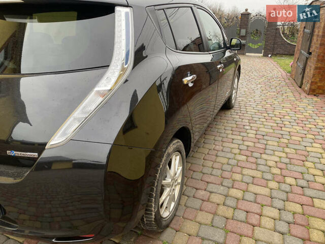Черный Ниссан Лиф, объемом двигателя 0 л и пробегом 124 тыс. км за 7200 $, фото 3 на Automoto.ua