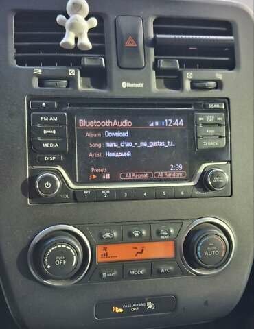 Чорний Ніссан Ліф, об'ємом двигуна 0 л та пробігом 156 тис. км за 8000 $, фото 21 на Automoto.ua