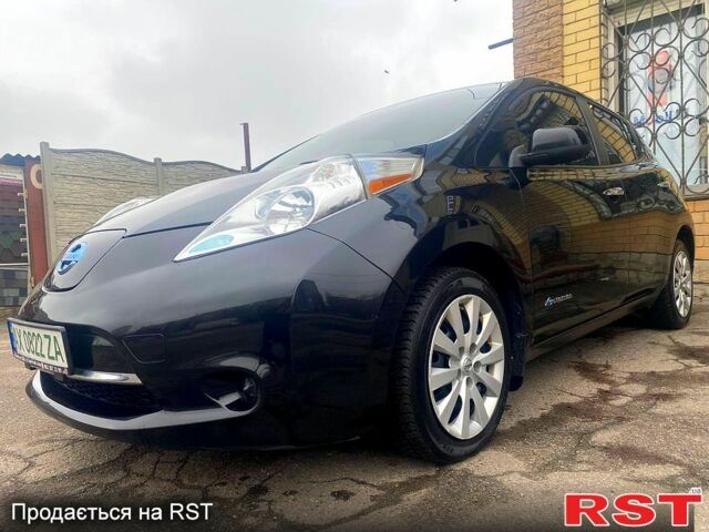 Черный Ниссан Лиф, объемом двигателя 0 л и пробегом 231 тыс. км за 5700 $, фото 6 на Automoto.ua