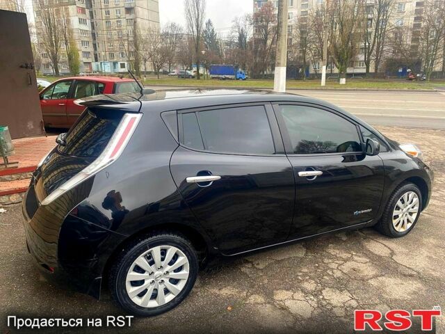 Черный Ниссан Лиф, объемом двигателя 0 л и пробегом 231 тыс. км за 5700 $, фото 7 на Automoto.ua