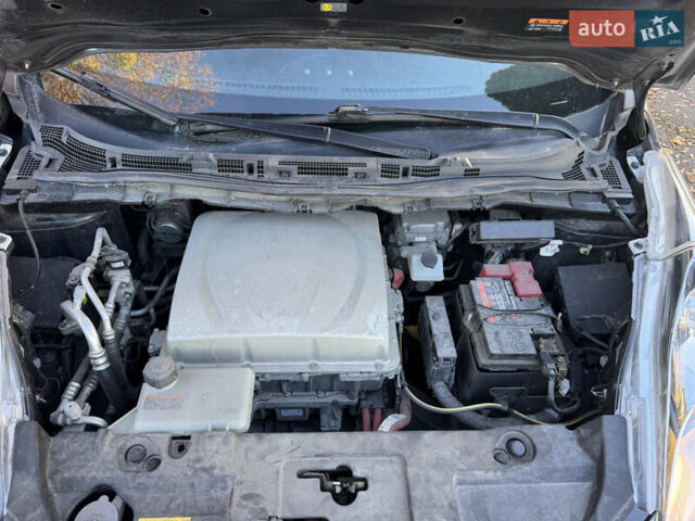 Черный Ниссан Лиф, объемом двигателя 0 л и пробегом 161 тыс. км за 7111 $, фото 13 на Automoto.ua