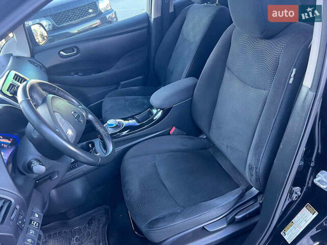 Черный Ниссан Лиф, объемом двигателя 0 л и пробегом 119 тыс. км за 7990 $, фото 16 на Automoto.ua