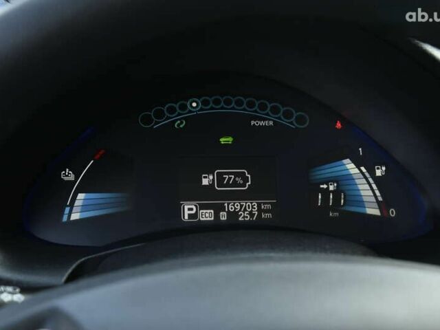 Черный Ниссан Лиф, объемом двигателя 0 л и пробегом 169 тыс. км за 7200 $, фото 19 на Automoto.ua