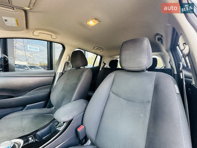 Черный Ниссан Лиф, объемом двигателя 0 л и пробегом 107 тыс. км за 8700 $, фото 25 на Automoto.ua