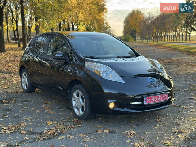 Черный Ниссан Лиф, объемом двигателя 0 л и пробегом 161 тыс. км за 7111 $, фото 7 на Automoto.ua