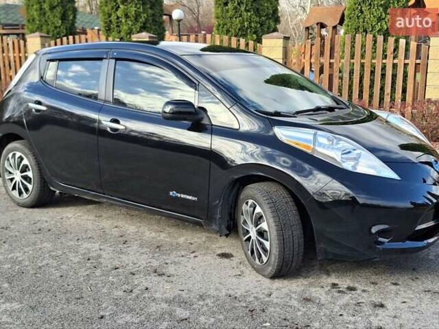 Чорний Ніссан Ліф, об'ємом двигуна 0 л та пробігом 156 тис. км за 8000 $, фото 2 на Automoto.ua