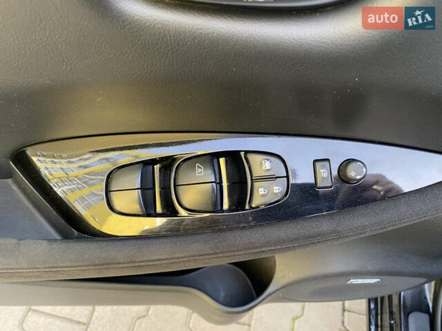 Черный Ниссан Лиф, объемом двигателя 0 л и пробегом 145 тыс. км за 7499 $, фото 21 на Automoto.ua