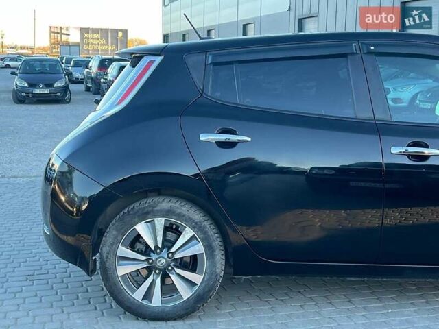 Черный Ниссан Лиф, объемом двигателя 0 л и пробегом 119 тыс. км за 7990 $, фото 8 на Automoto.ua