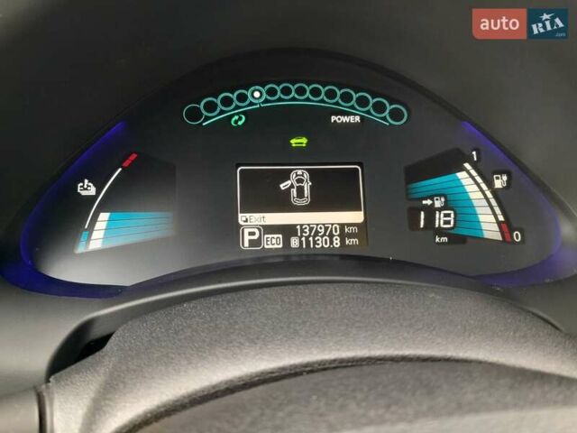 Чорний Ніссан Ліф, об'ємом двигуна 0 л та пробігом 137 тис. км за 8600 $, фото 15 на Automoto.ua