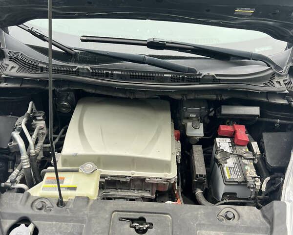 Чорний Ніссан Ліф, об'ємом двигуна 0 л та пробігом 94 тис. км за 6500 $, фото 1 на Automoto.ua