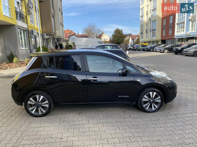 Черный Ниссан Лиф, объемом двигателя 0 л и пробегом 145 тыс. км за 7499 $, фото 4 на Automoto.ua