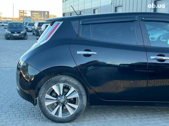 Черный Ниссан Лиф, объемом двигателя 0 л и пробегом 119 тыс. км за 7990 $, фото 8 на Automoto.ua