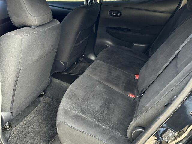 Черный Ниссан Лиф, объемом двигателя 0 л и пробегом 107 тыс. км за 7500 $, фото 8 на Automoto.ua