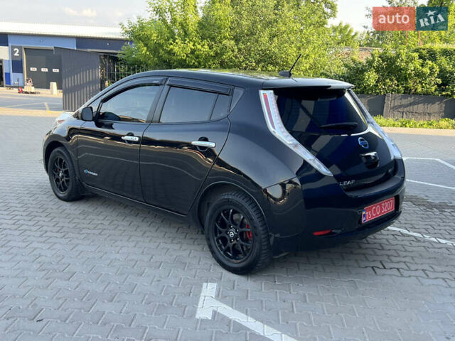 Чорний Ніссан Ліф, об'ємом двигуна 0 л та пробігом 94 тис. км за 6500 $, фото 5 на Automoto.ua