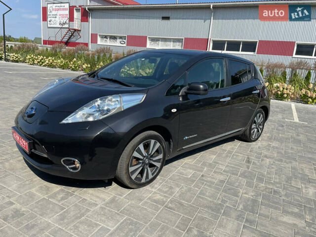 Чорний Ніссан Ліф, об'ємом двигуна 0 л та пробігом 136 тис. км за 7250 $, фото 25 на Automoto.ua