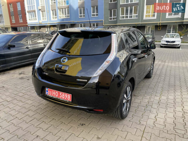 Черный Ниссан Лиф, объемом двигателя 0 л и пробегом 145 тыс. км за 7499 $, фото 7 на Automoto.ua