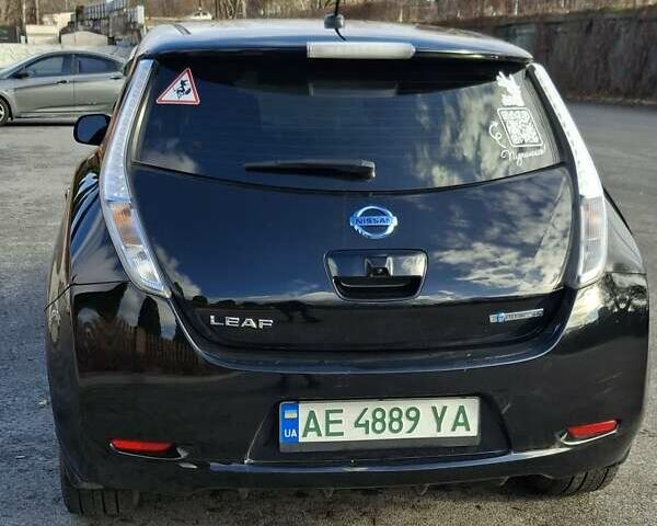 Чорний Ніссан Ліф, об'ємом двигуна 0 л та пробігом 156 тис. км за 8000 $, фото 10 на Automoto.ua