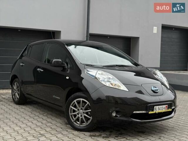 Черный Ниссан Лиф, объемом двигателя 0 л и пробегом 120 тыс. км за 6500 $, фото 14 на Automoto.ua